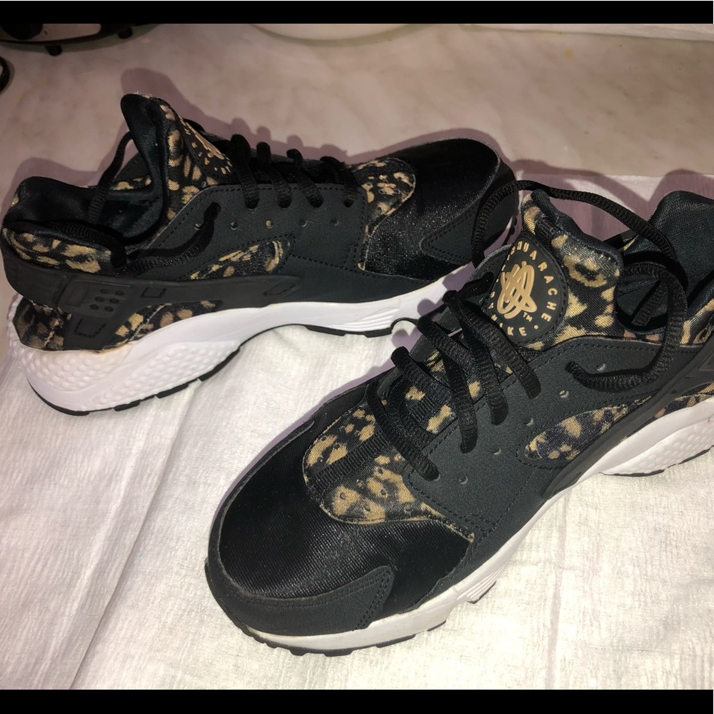 Nike Air Haurache - Black